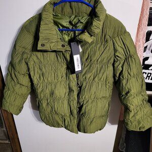 NWT WOMANS S DEER GREEN CRINKLED DUCK DOWN PUFFER JACKET SZ M